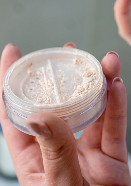 Lovely Under Eye Smoothing Setting Powder - Lightweight Loose Powder For Under Eyes, 3g